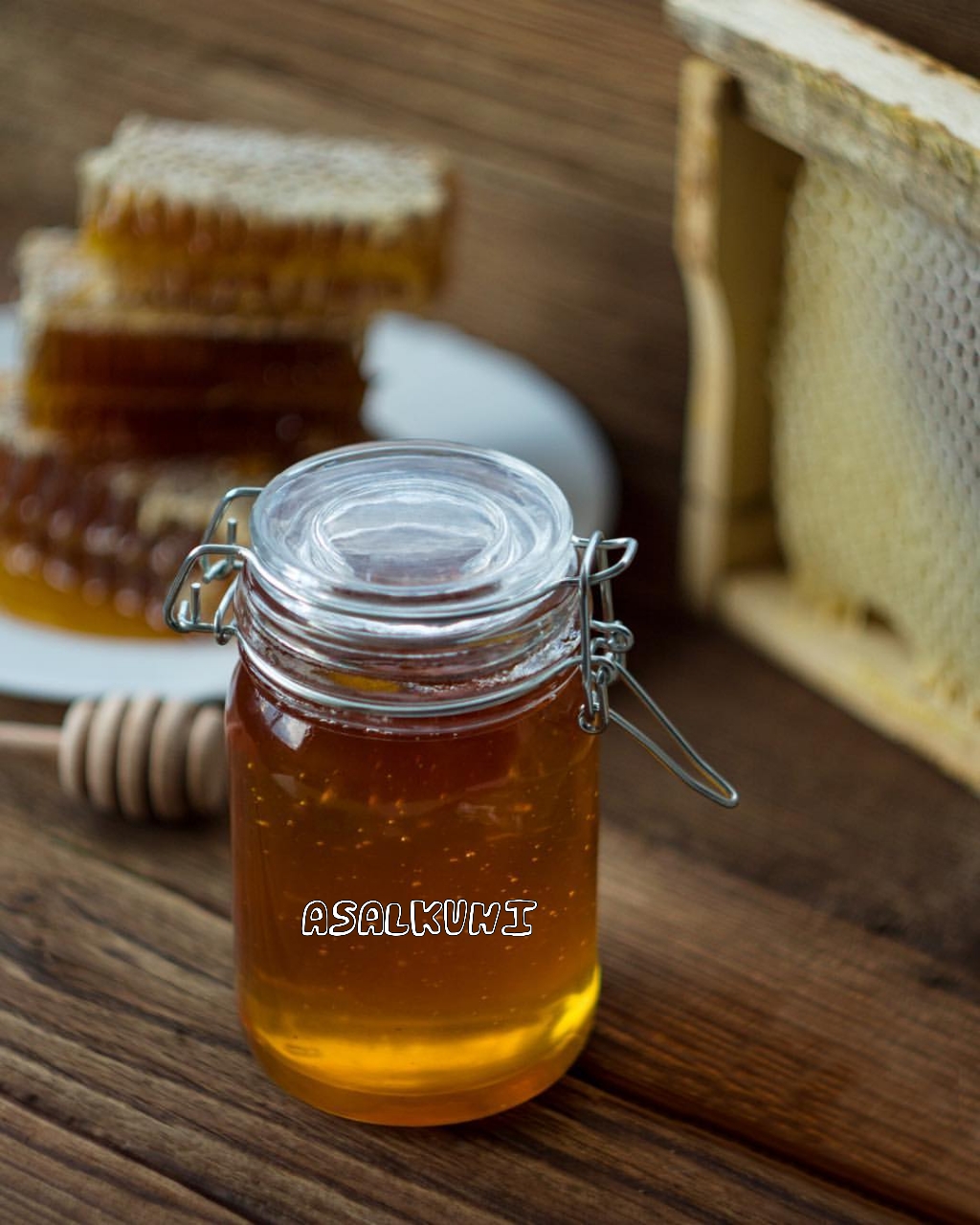 عسل طبیعی را از کجا تهیه کنیم ؟